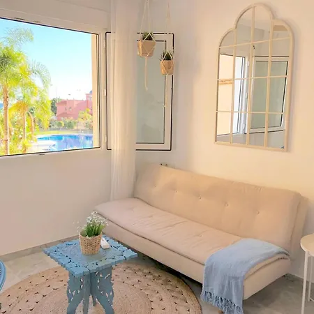 Beachfront With Pool, Bikes Apartment Torremolinos